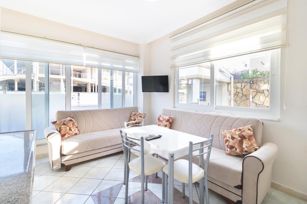 Apartments Near To City Center And Beach 말마리스 외부 사진